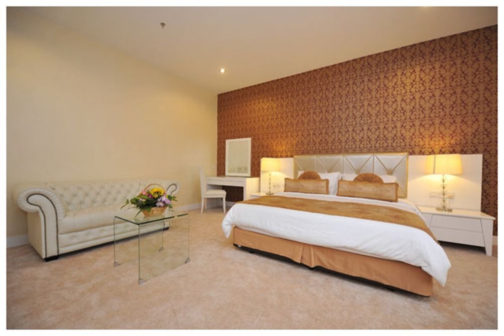 11@Century Hotel Джохор-Бару Экстерьер фото