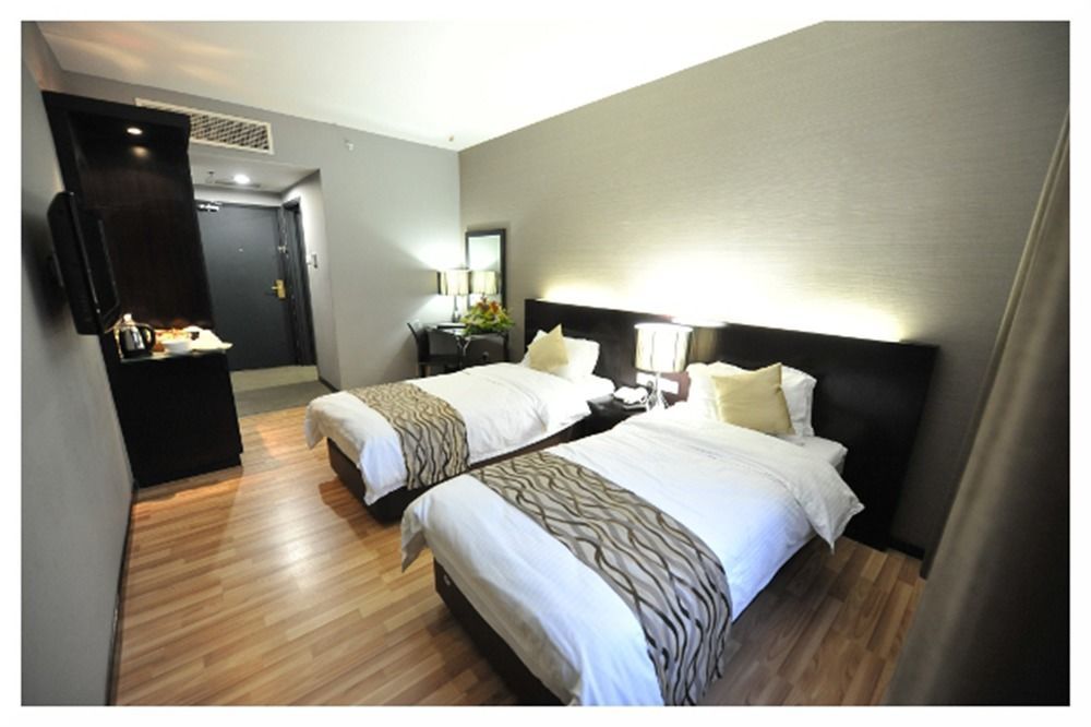 11@Century Hotel Джохор-Бару Экстерьер фото